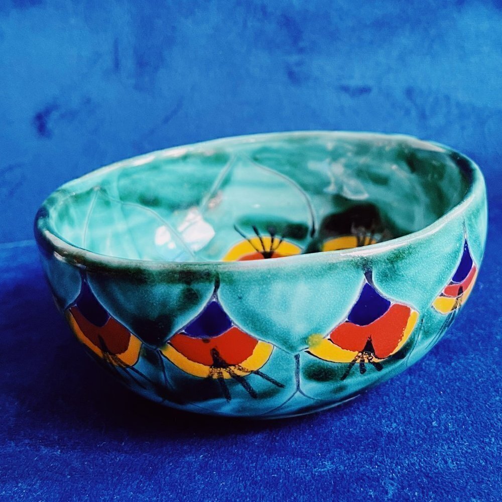 Mexican Art Bowl in Vibrant Colors, Green, Turquoise, Red & Black 3"x 2.5"